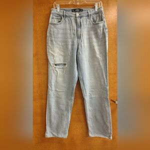 Hollister Ultra High-Rise Stacked Vintage Straight Light Blue Distressed Jeans